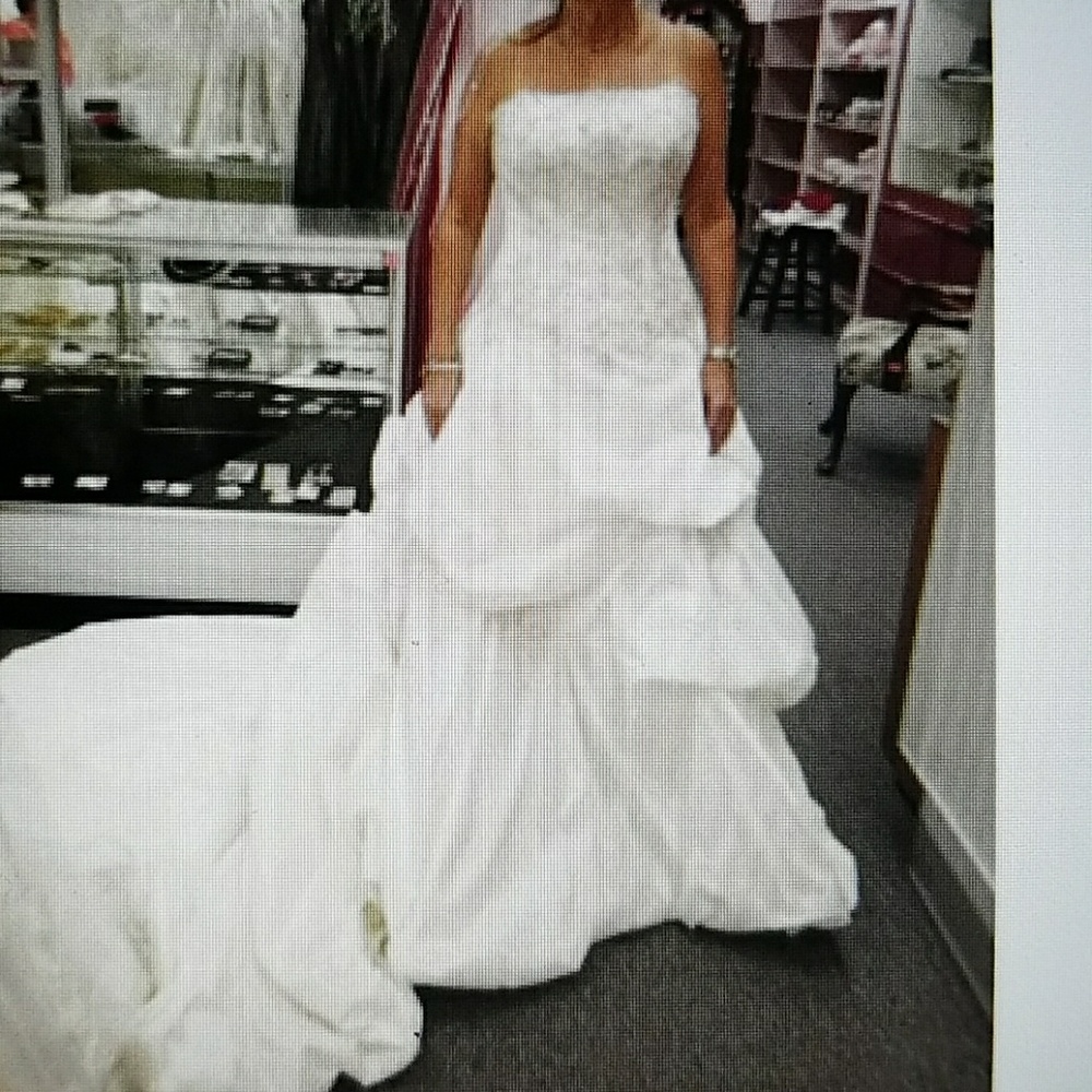 wedding dress